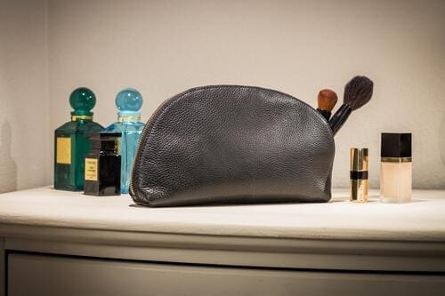 Kiko - Leather Travel Case - Image 3